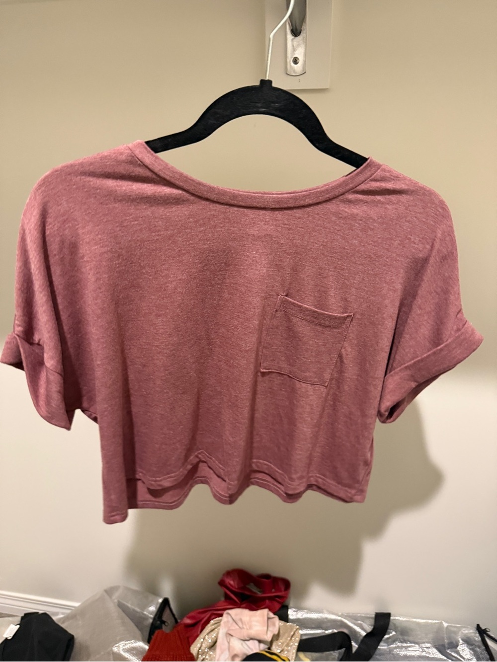 SHEIN Mauve Pink Cropped Pocket Tee